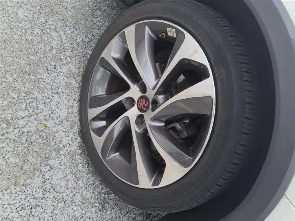 BYD Yuan 2016 1.5TID Automatic Luxury фото 23