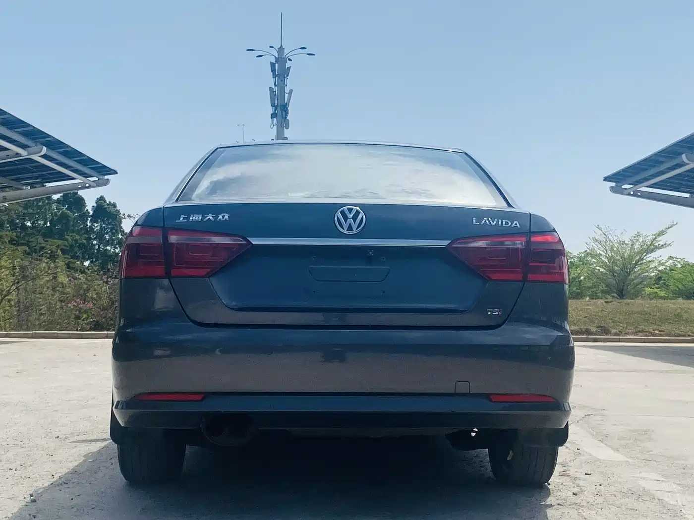 Volkswagen Lavida 2013 Facelift 1.4TSI DSG Comfort фото 5