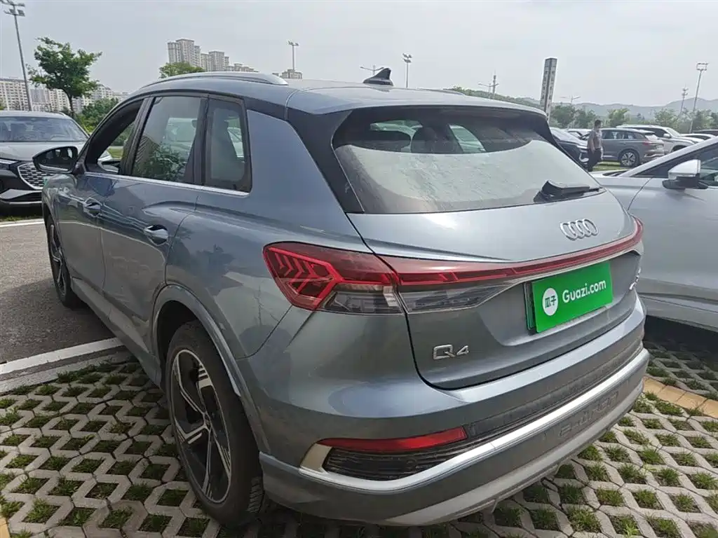 Audi Q4 e-tron 2024 40 e-tron Creation Edition фото 5