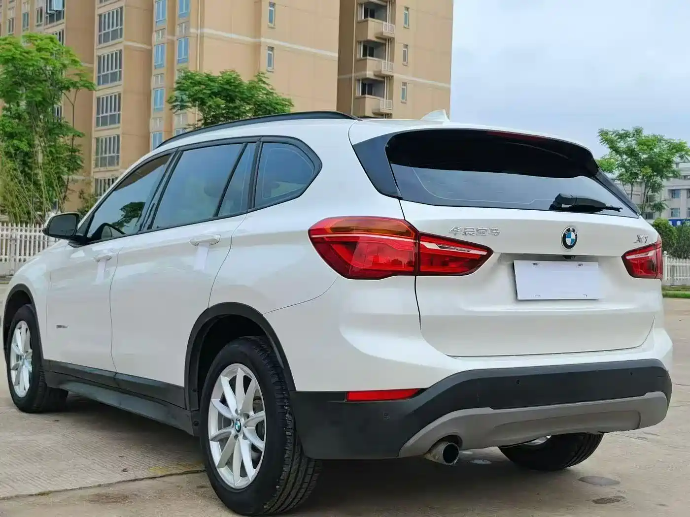 BMW X1 2016 sDrive18Li Fashion Model фото 4