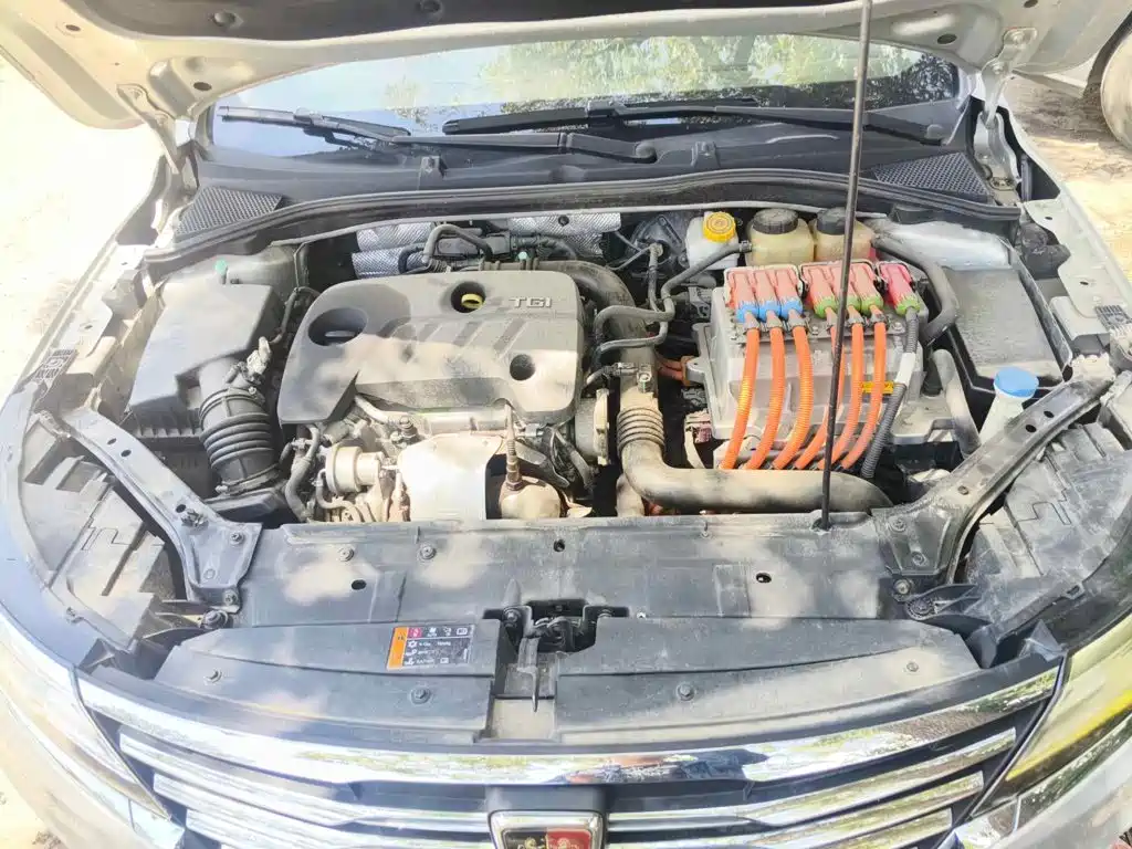 Roewe i6 New Energy 2019 2017 45T Hybrid Connected Smart Enjoyment Edition