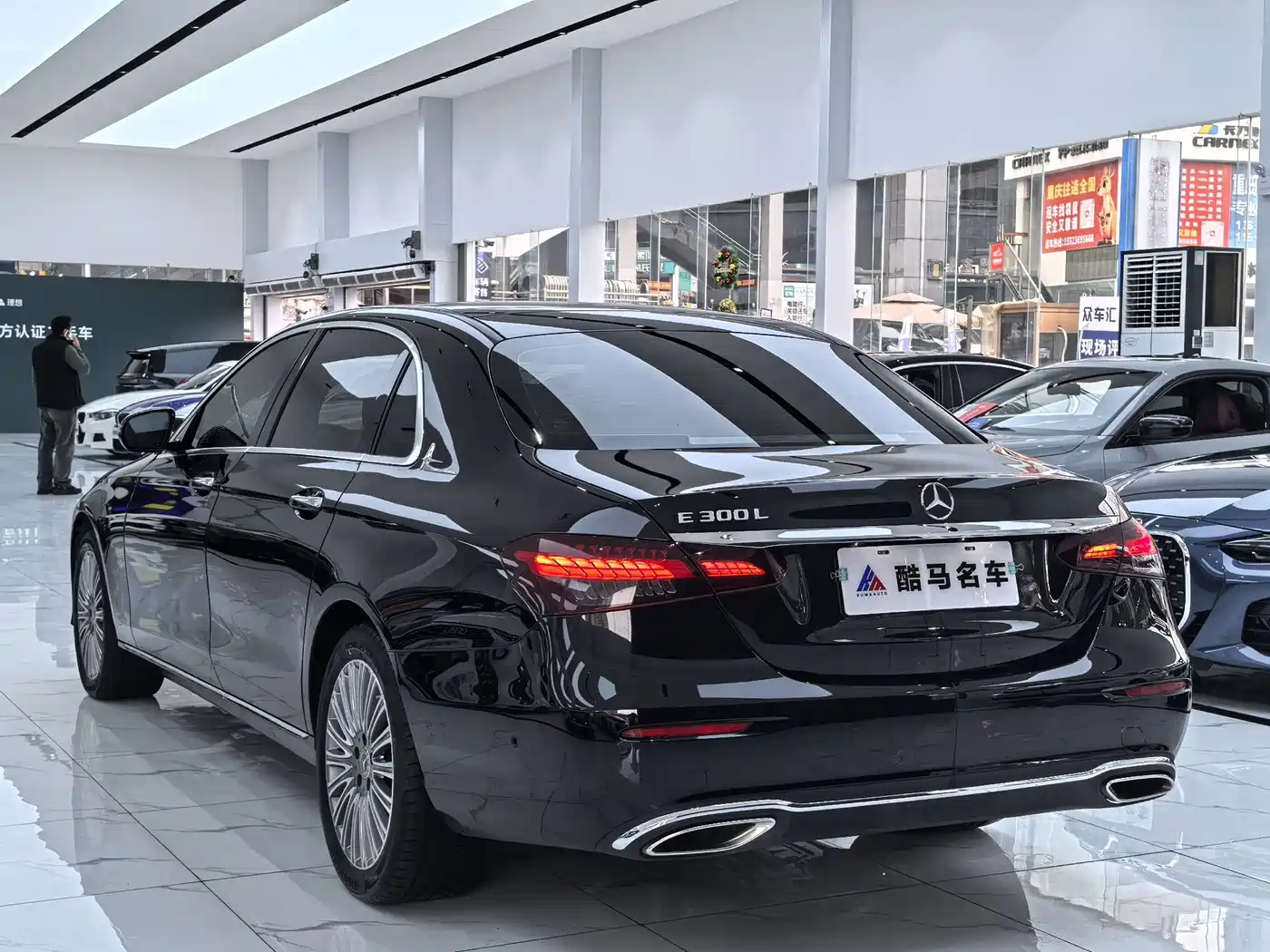 MERCEDES-BENZ E CLASS