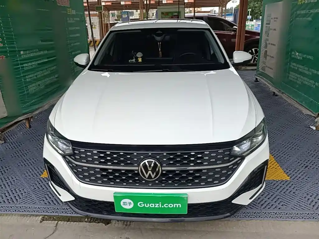 Volkswagen Lavida 2024 Model 1.5L Automatic Starlight 5 Million Edition фото 3