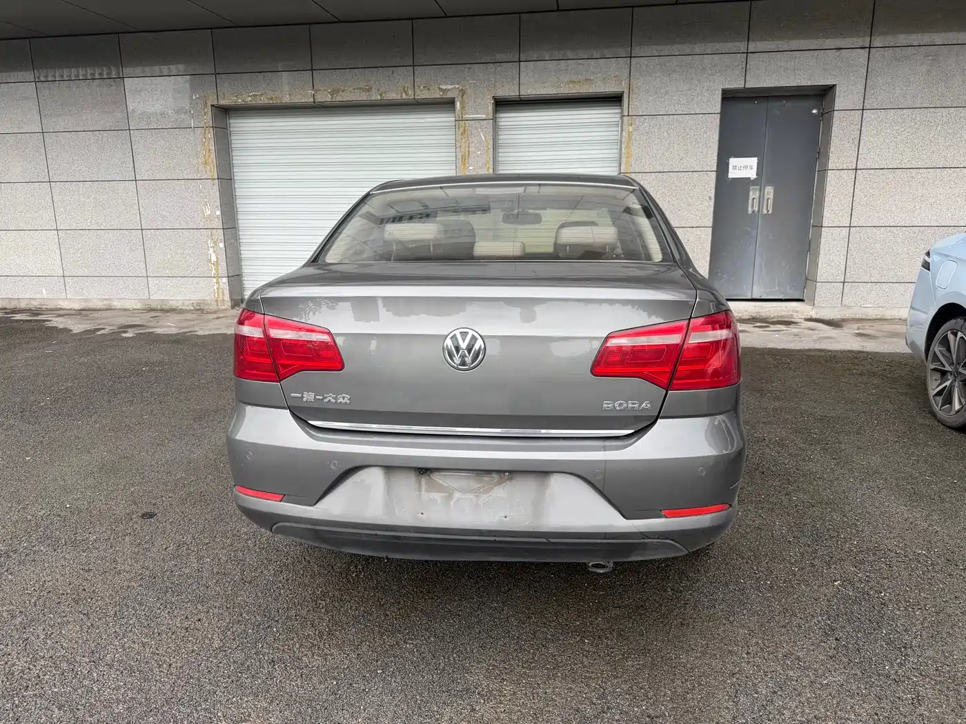 Volkswagen Bora 2013 1.6L Automatic Luxury Model фото 15