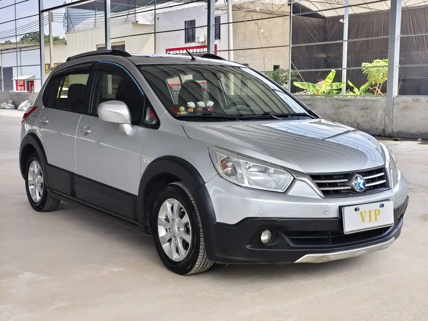 Venucia R50X 2014 2013 1.6L Automatic