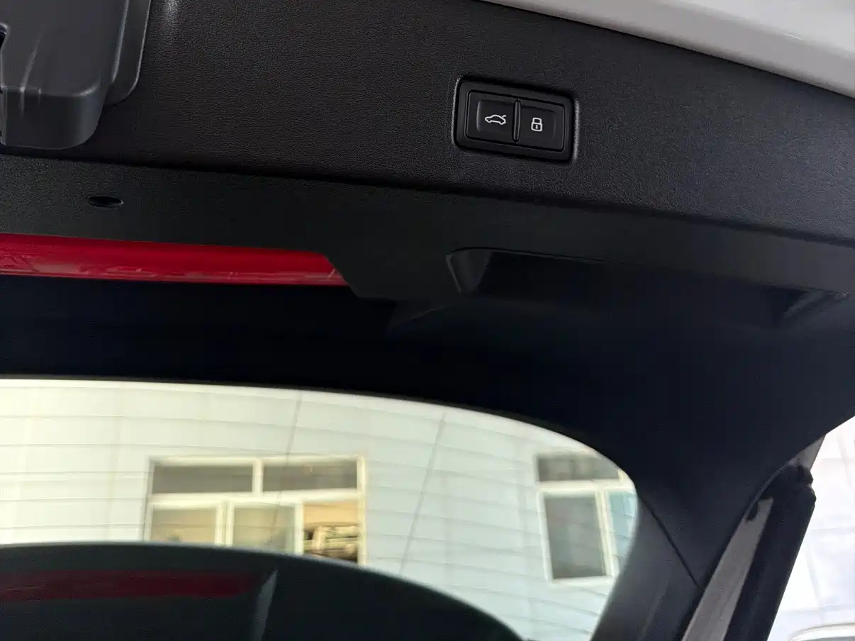 Audi Q4 e-tron 2025 2024 40 e-tron Creation Edition