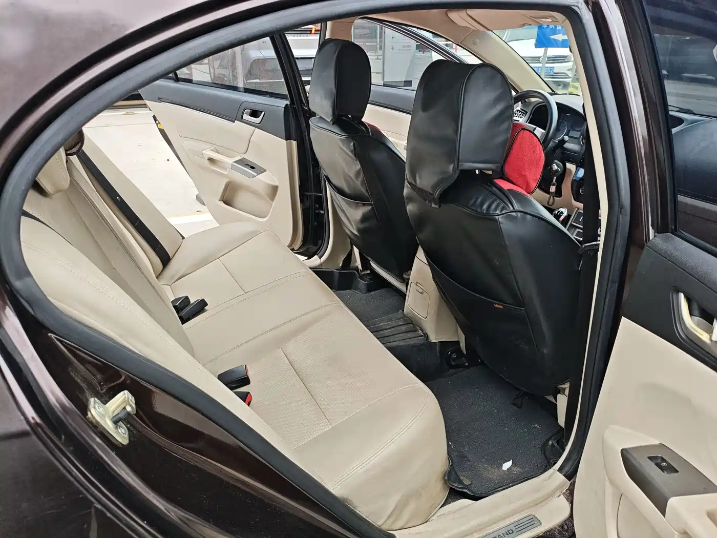 Geely Classic Emgrand 2013 2013 Sedan 1.5L MT Elite