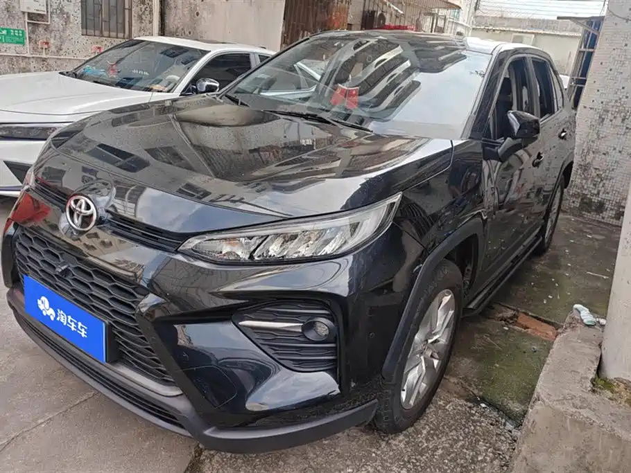 Toyota Wildlander 2022 Facelift 2.0L CVT 2WD Leading Edition