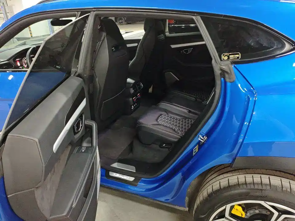 Lamborghini Urus 2021 4.0T V8 фото 10