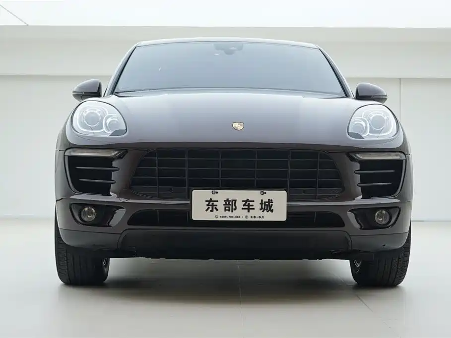 Porsche Macan 2017 Macan 2.0T фото 2