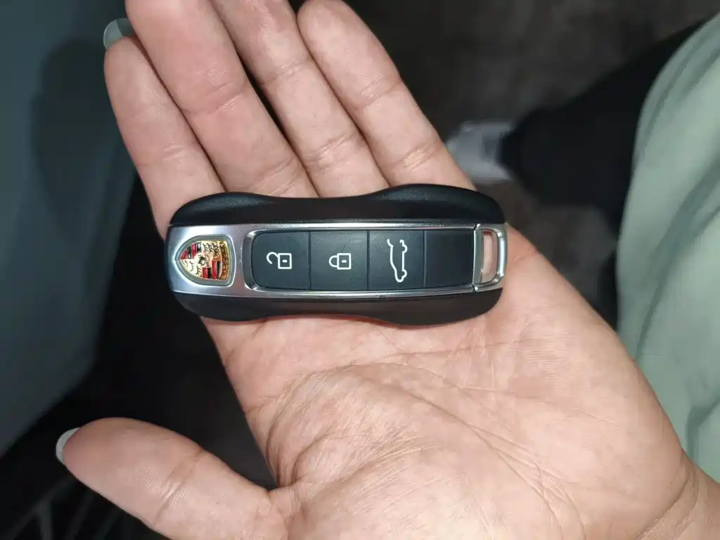 Photo 12 - Porsche Cayenne