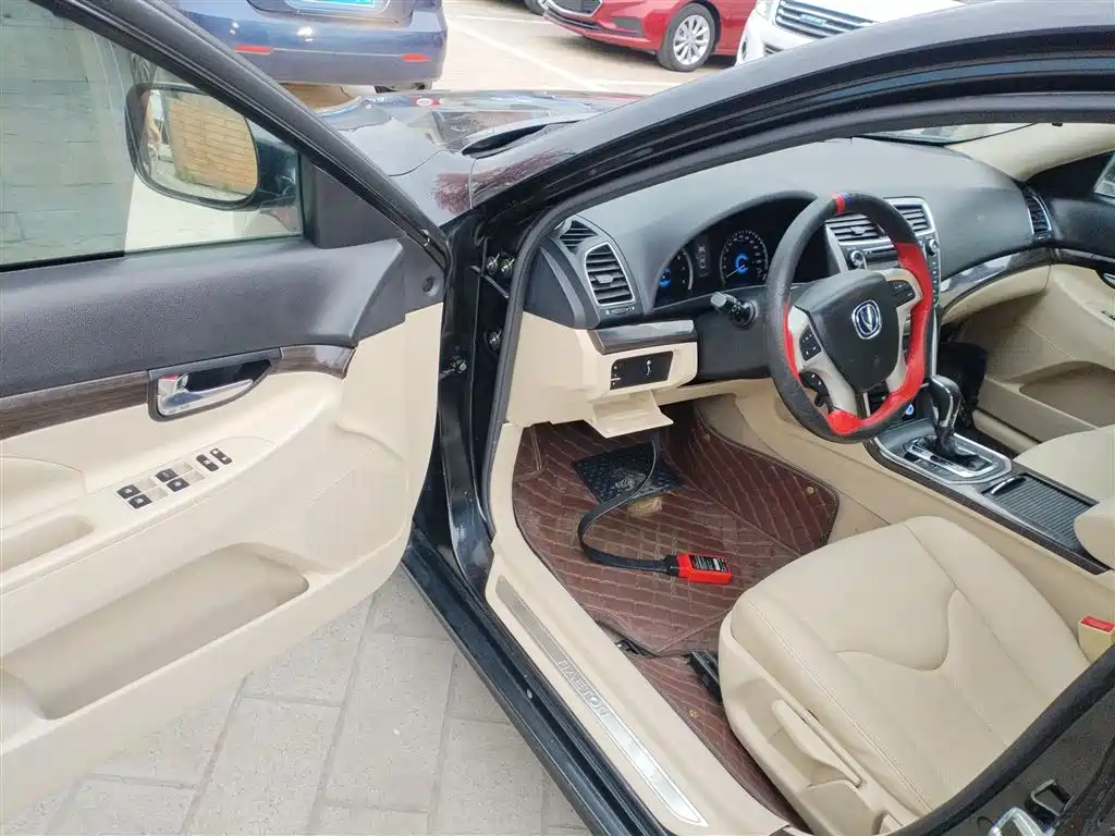 Changan Ruicheng 2015 2014 1.8T Automatic Elite Anniversary Edition China IV