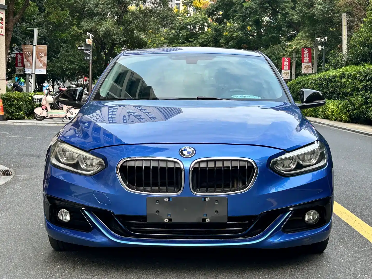 Photo 2 - BMW 1 Series