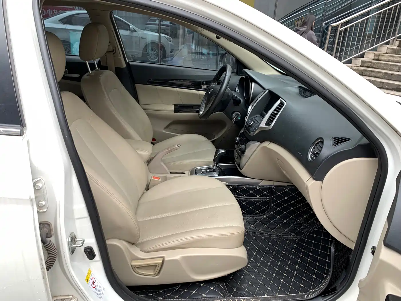Changan Eado 2013 2012 1.6L Automatic Premium (China IV)