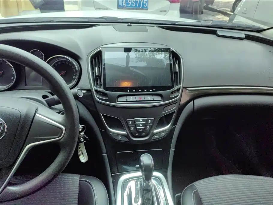 Buick Regal 2015 1.6T Leading Tech Edition фото 13