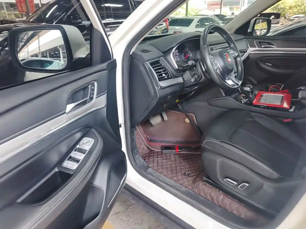 Roewe RX8 2023 2019 30T 2WD Flagship Edition