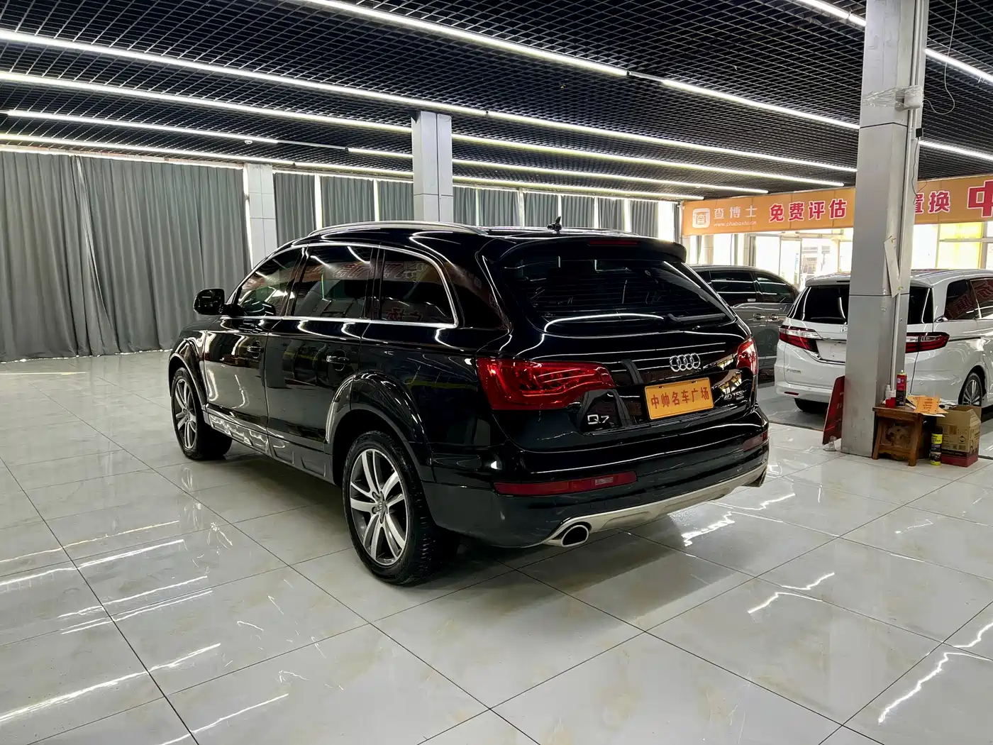 Audi Q7 2014 40 TFSI Off-road фото 4