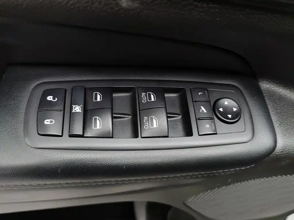 Jeep Cherokee, миниатюра 9