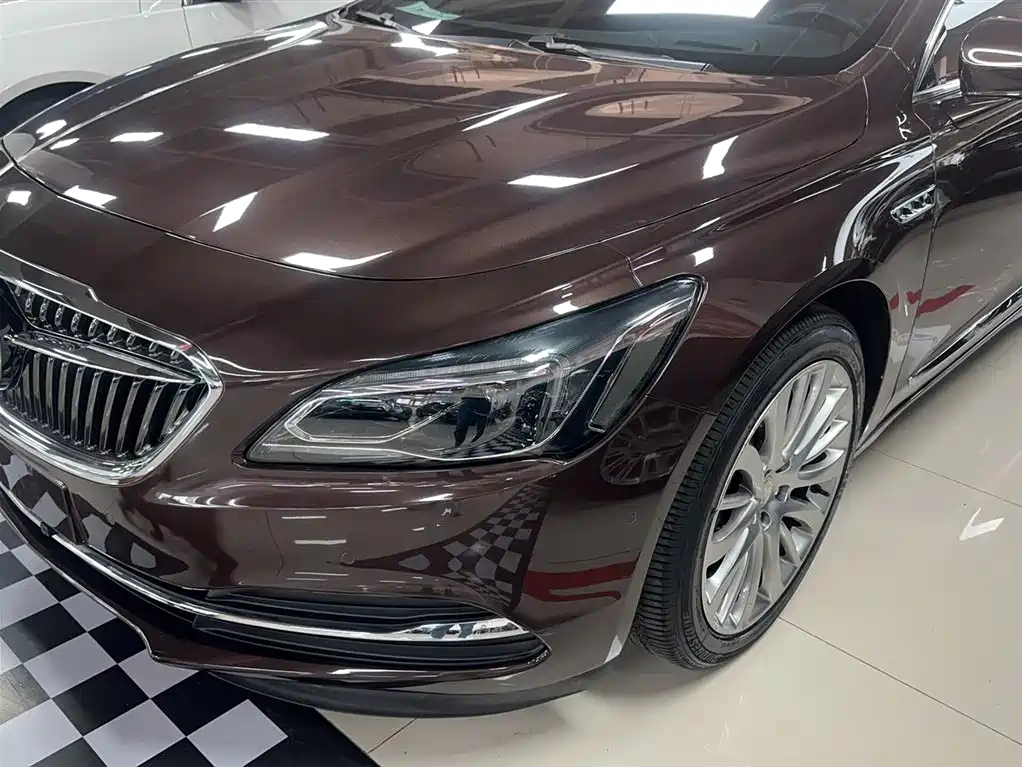 Buick LaCrosse 2018 Model 28T Luxury Edition фото 21