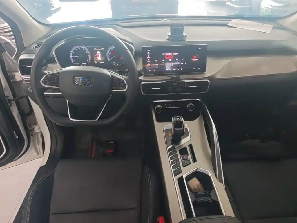 Geely Binyue 2019 2019 260T DCT Knight China V