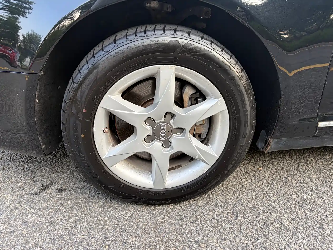 Audi A6L 2011 Model 2.0 TFSI Auto Standard фото 4