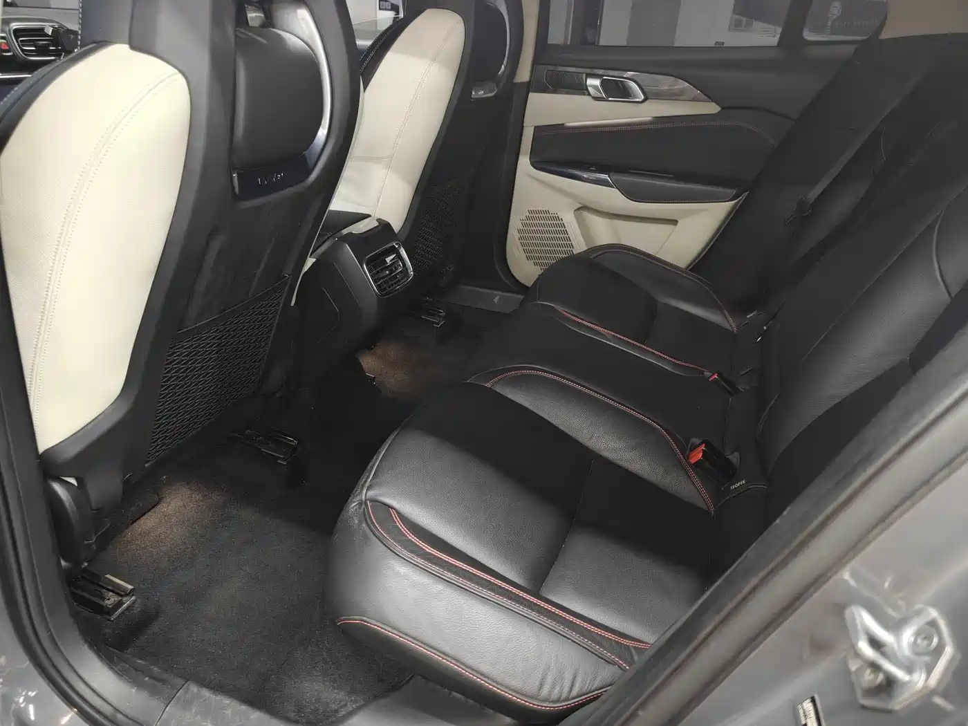 Lynk & Co 02 2018 Model 1.5T DCT 2WD Yao Pro Edition China V фото 10