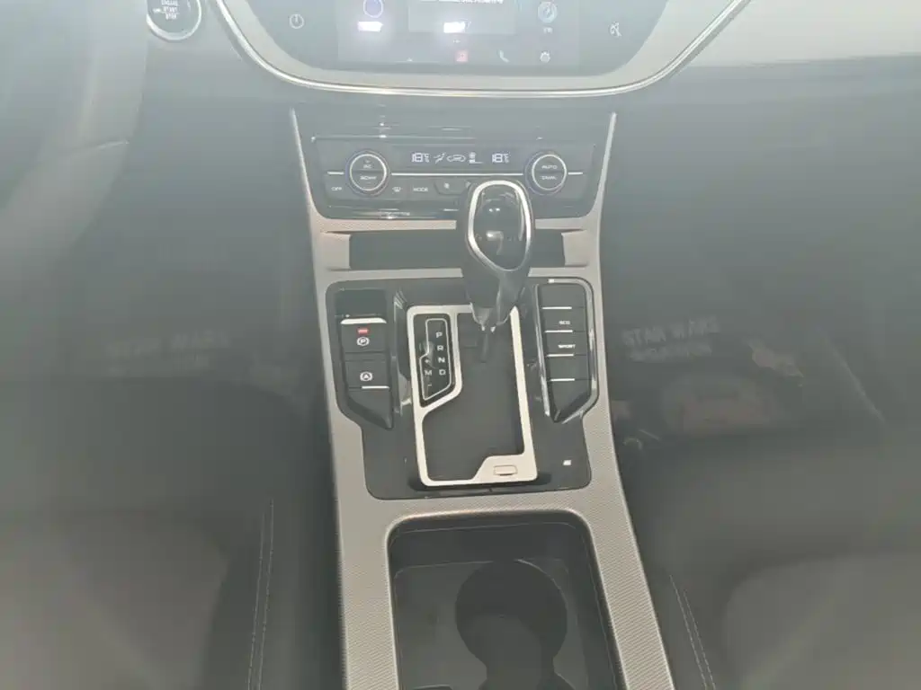 Geely Emgrand GL 2020 2020 1.4T CVT Asian Games Edition