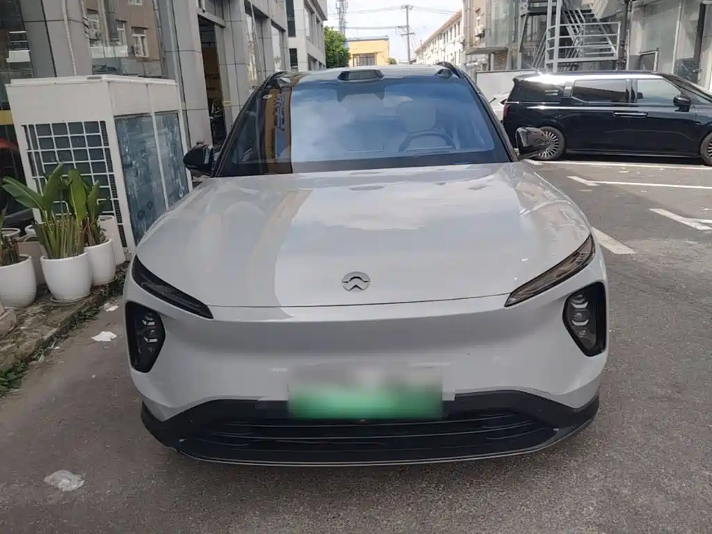 Фото 3 - NIO ES6