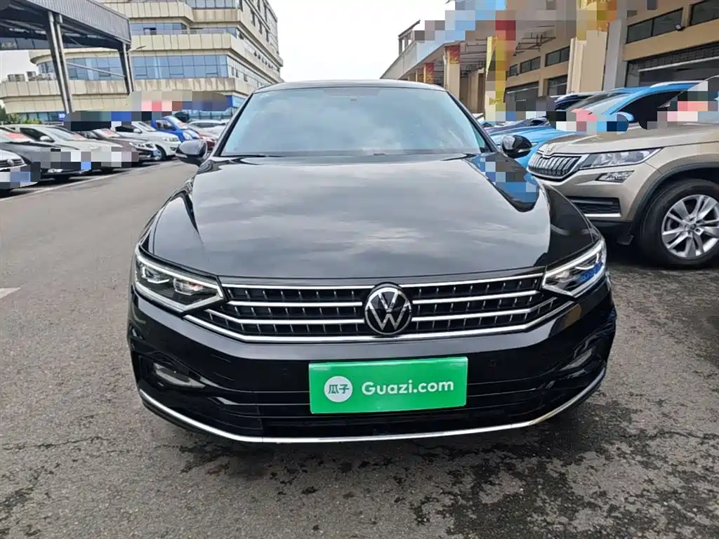 Volkswagen Magotan 2023 2 Million Units Commemorative Edition 280TSI DSG Comfort фото 3