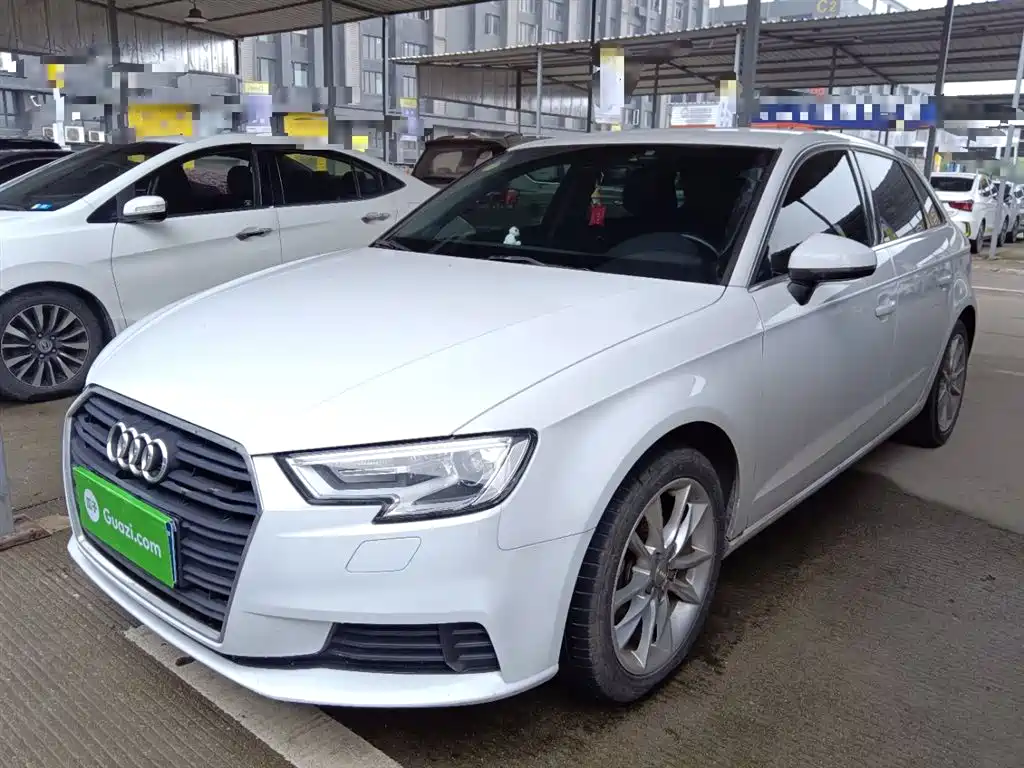 Audi A3 2018 30th Anniversary Sportback 35 TFSI Progressive