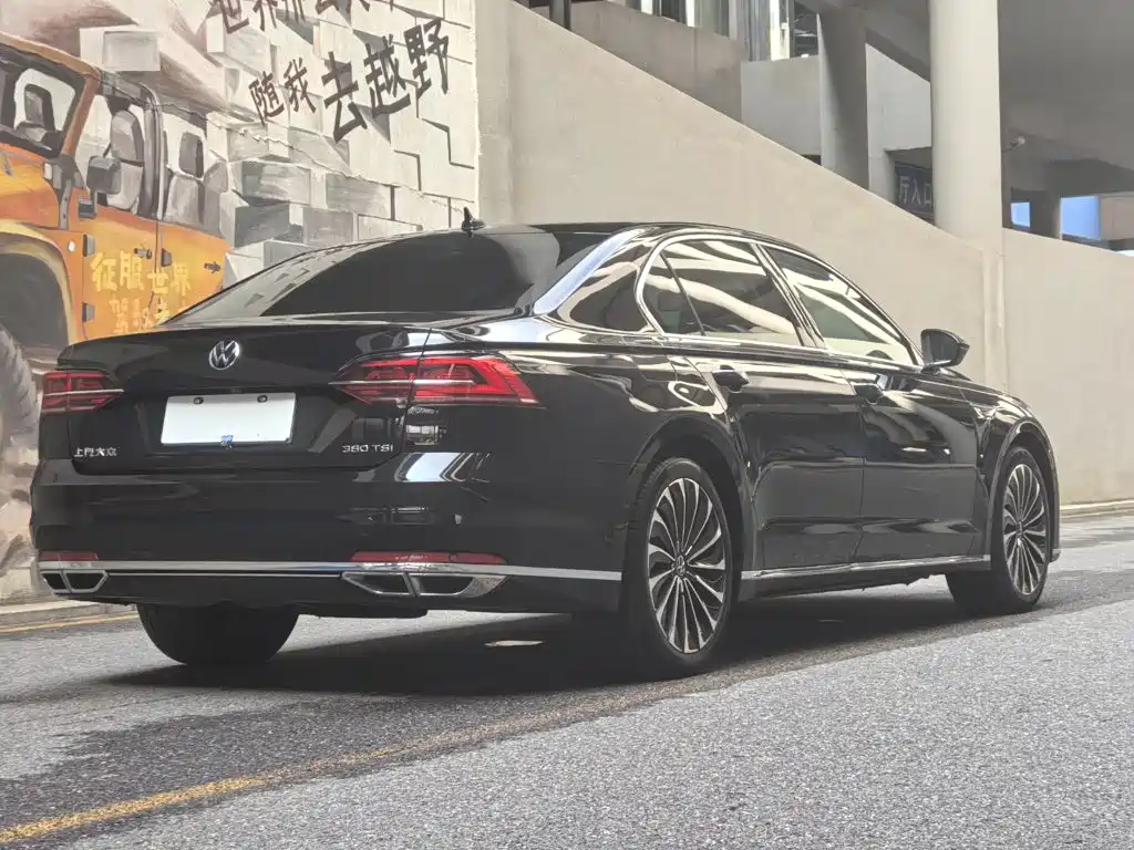 Volkswagen Phideon 2023 2021 380TSI Premium Edition