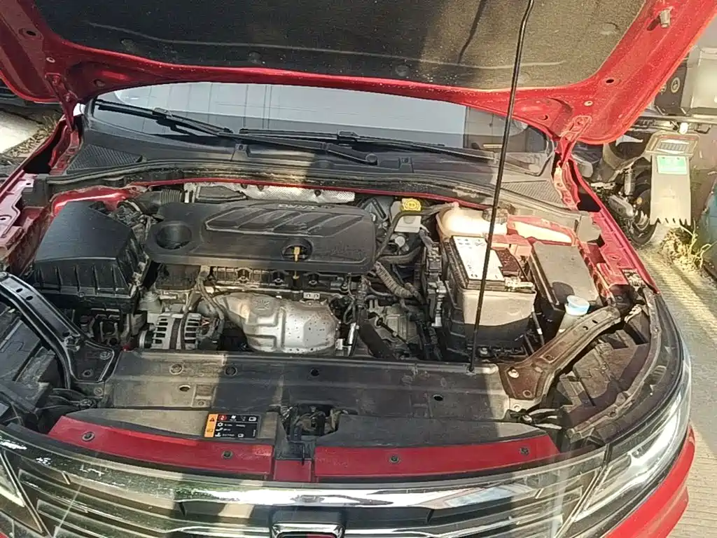 Roewe i6 2019 2020 PLUS 1.6L CVT 4G Connected Glory Flagship Edition