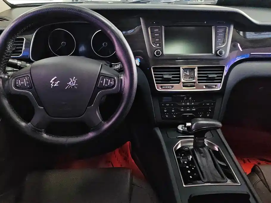 Hongqi H7 2018 2.0T Elite Edition фото 12