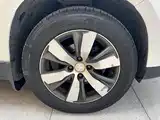 Photo 23 - Peugeot 2008