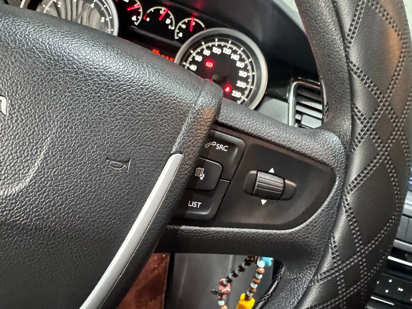 Peugeot 508 2015 1.6THP Auto Comfort Edition фото 23