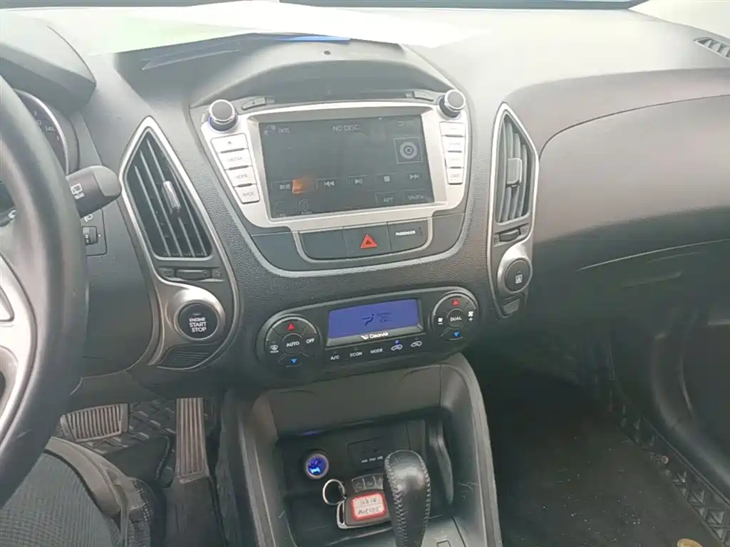 Hyundai Beijing Hyundai ix35 2015 2.0L Automatic 2WD Smart China V фото 13