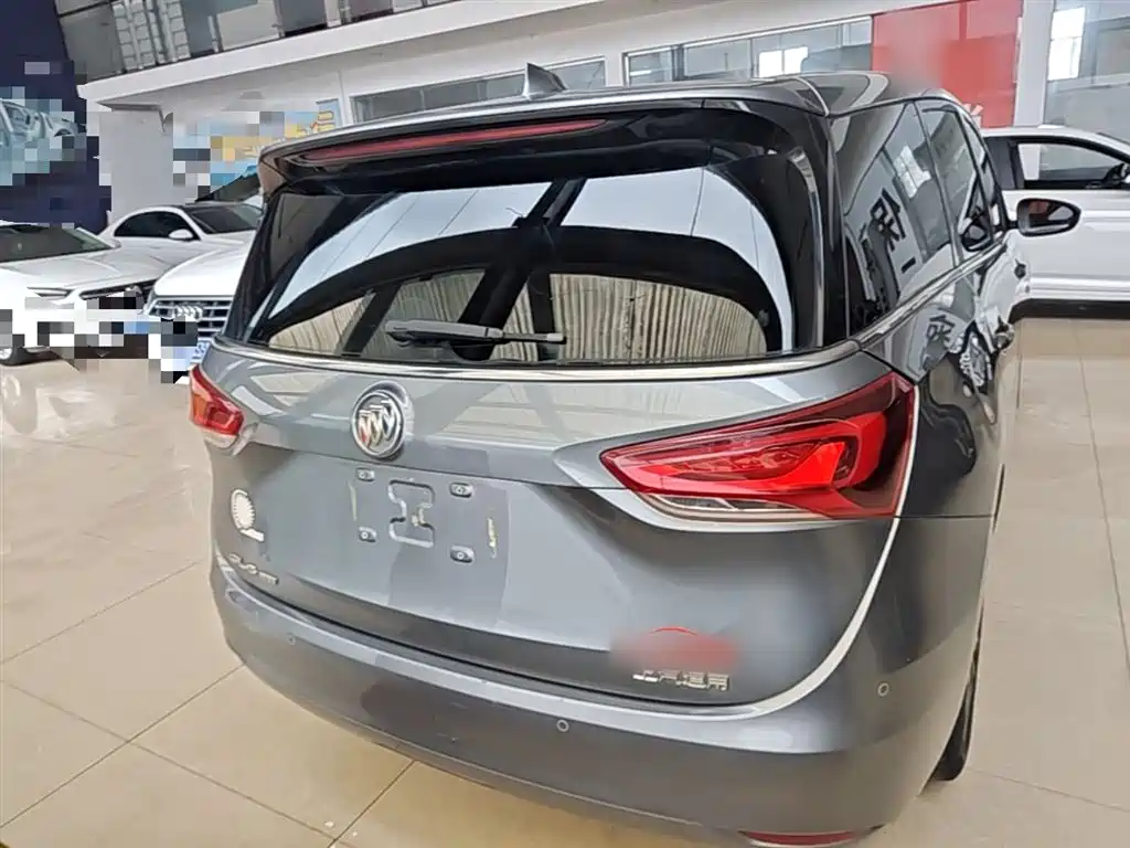 Buick GL6 2018 18T 6-Seater Premium фото 6