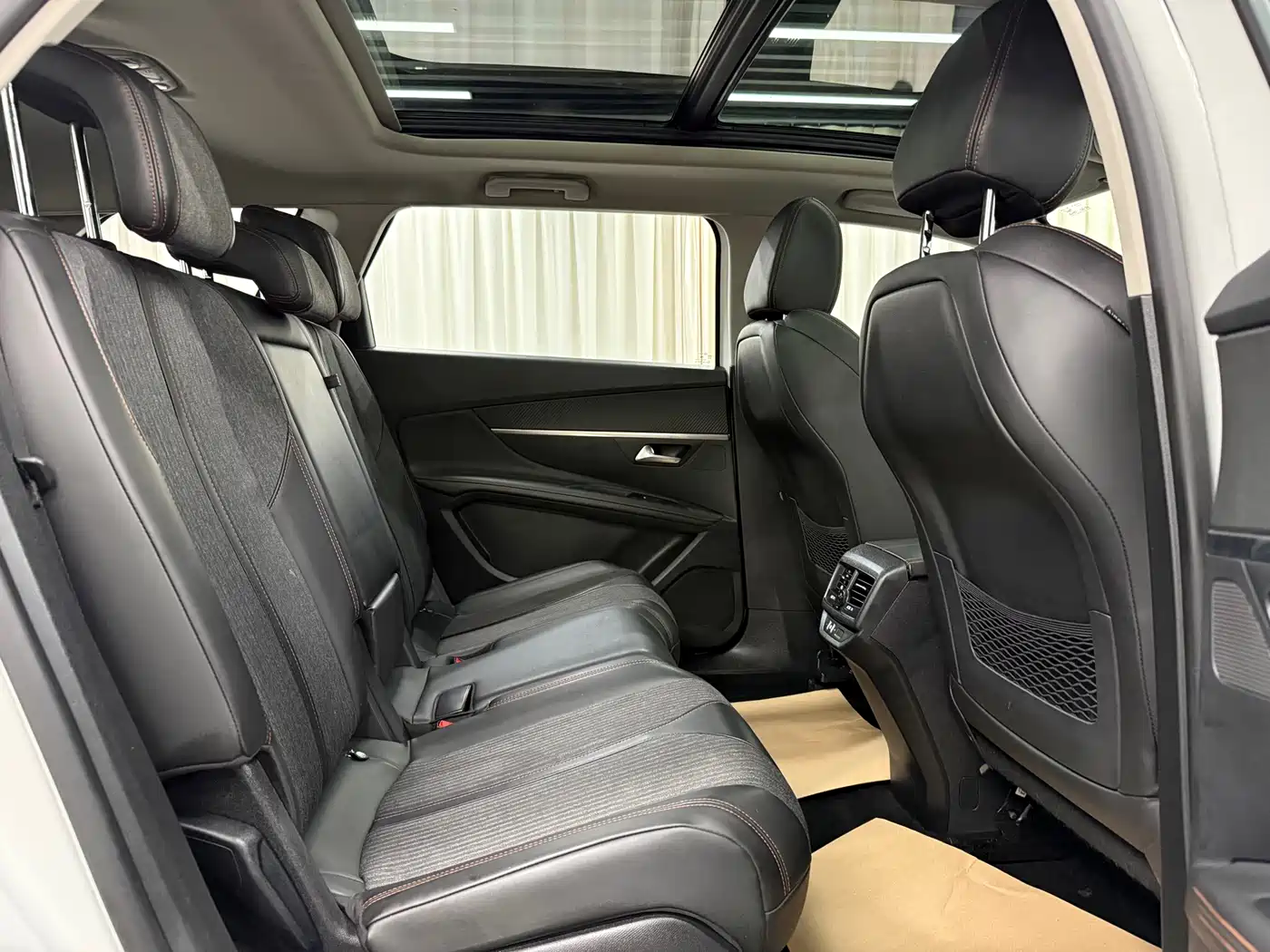 Peugeot 5008 2019 380THP 5-seat Elite Edition фото 12