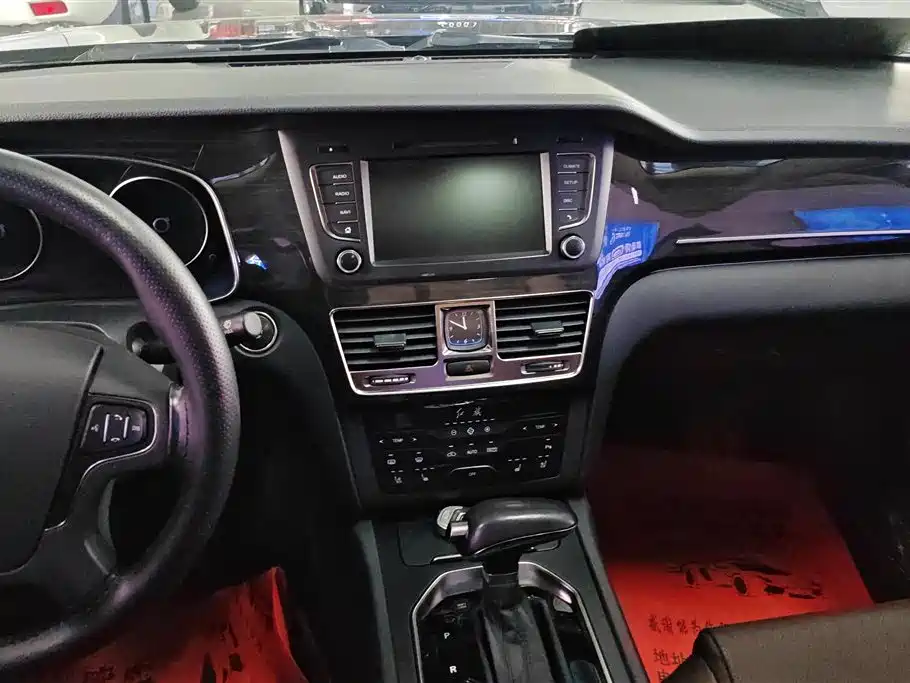 Hongqi H7 2018 2.0T Elite Edition фото 13