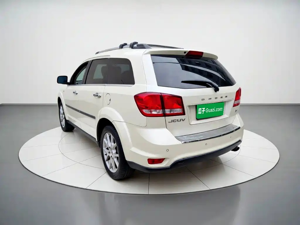 Dodge Journey 2015 2013 Model 2.4L 2WD Premium Edition