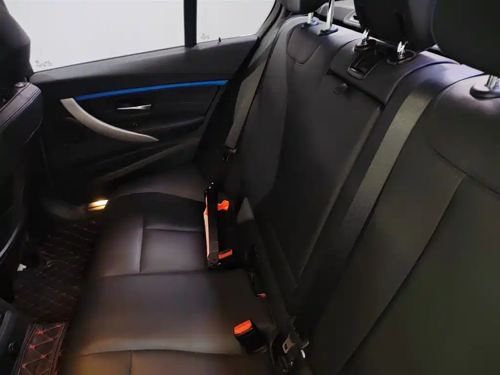 BMW 3 Series 2018 320i M Sport Package фото 17