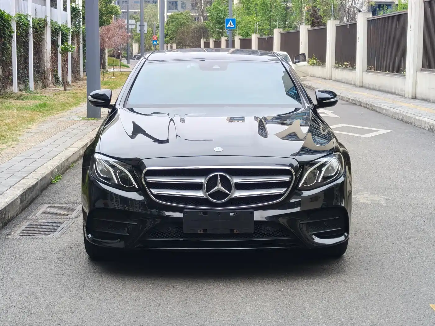Mercedes-Benz E-Class 2017 E 200 Sport фото 2