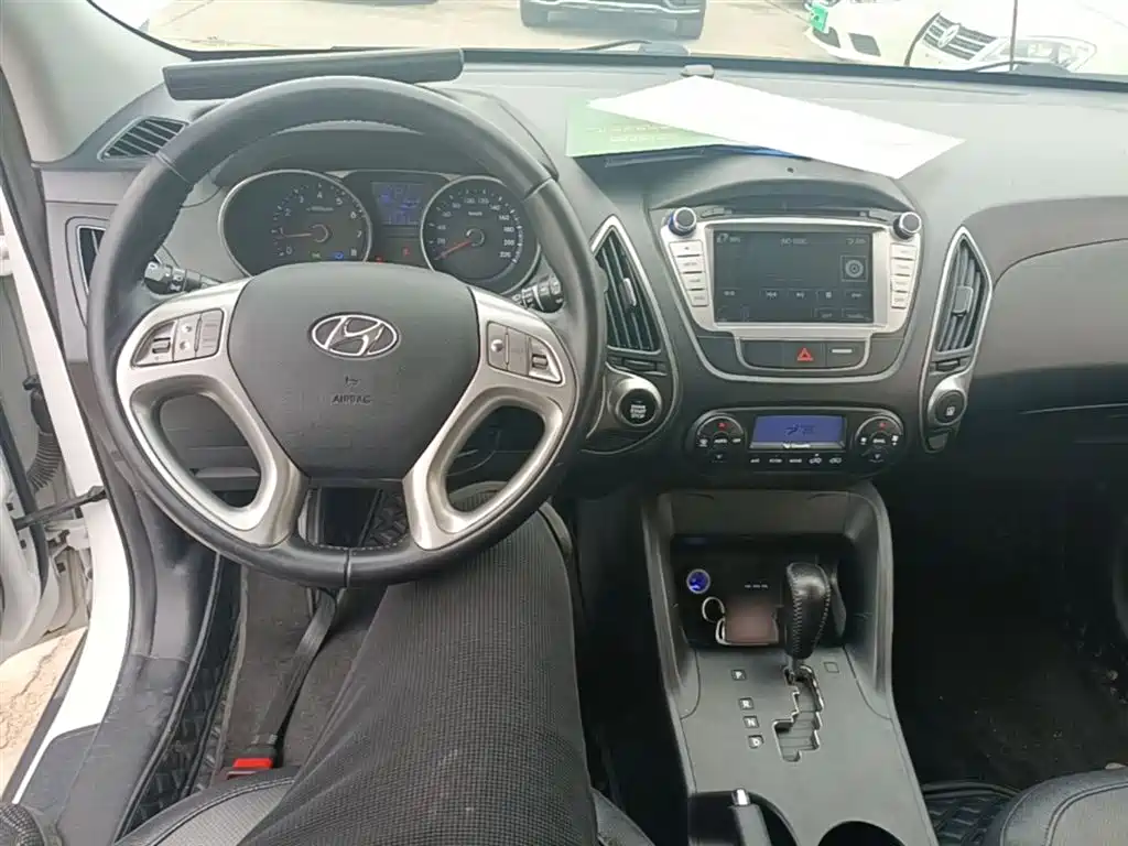 Hyundai Beijing Hyundai ix35 2015 2.0L Automatic 2WD Smart China V фото 10