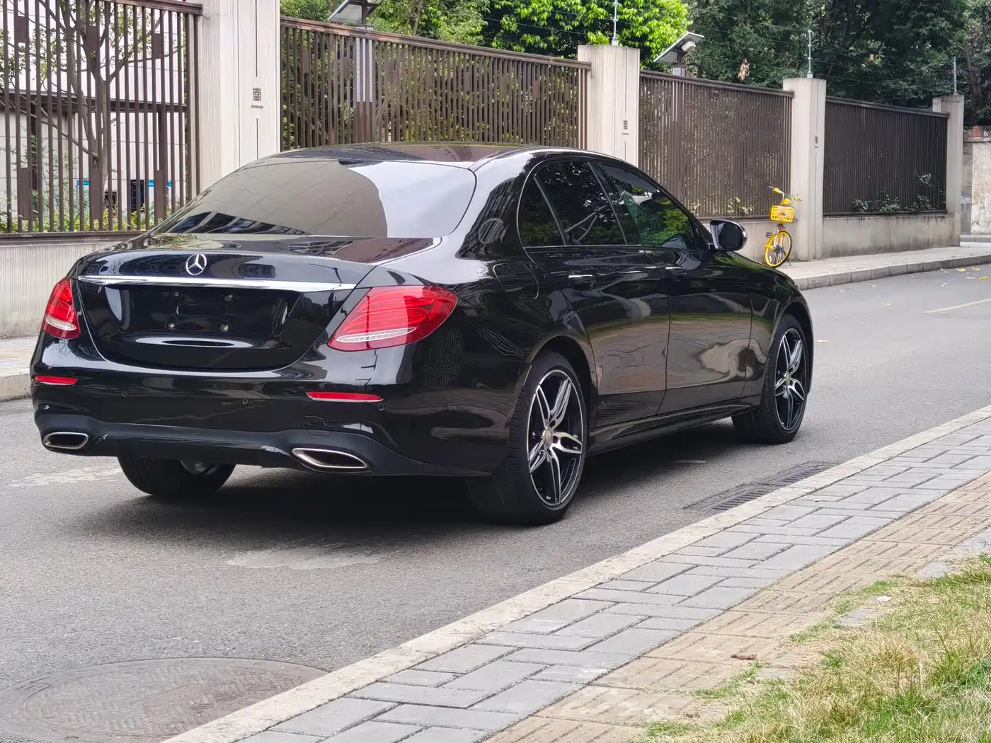Mercedes-Benz E-Class 2017 E 200 Sport фото 4