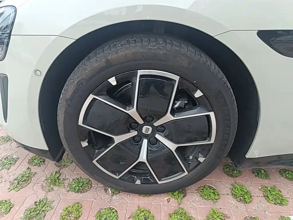 Xiaomi Auto Xiaomi SU7 2024 RWD Ultra Long Range Advanced Smart Driving Pro Edition фото 23