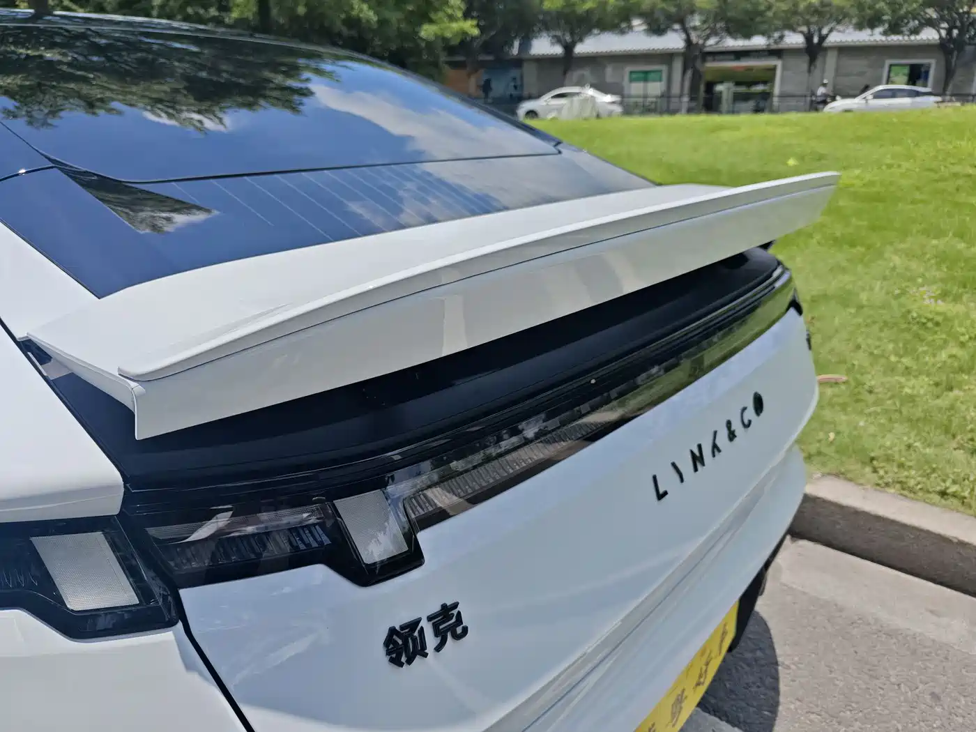 Lynk & Co 10 EM-P 2025 Model 120km Base Version фото 23