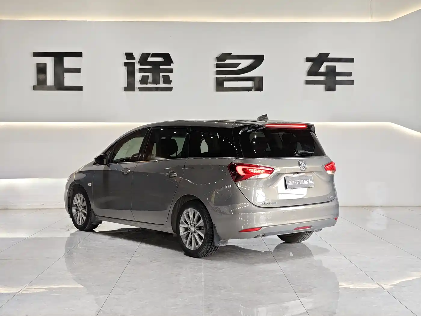 Buick GL6 2019 18T 6-seat Connected Luxury China VI фото 5