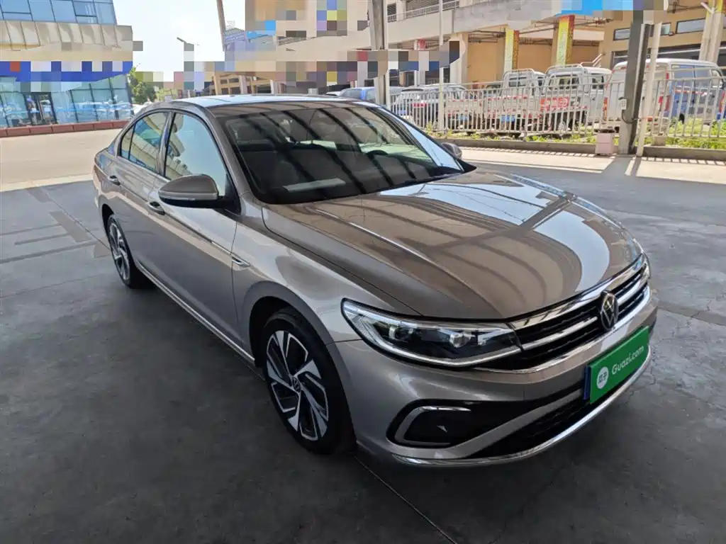 Volkswagen Bora 2023 300TSI DSG Premium Edition фото 4