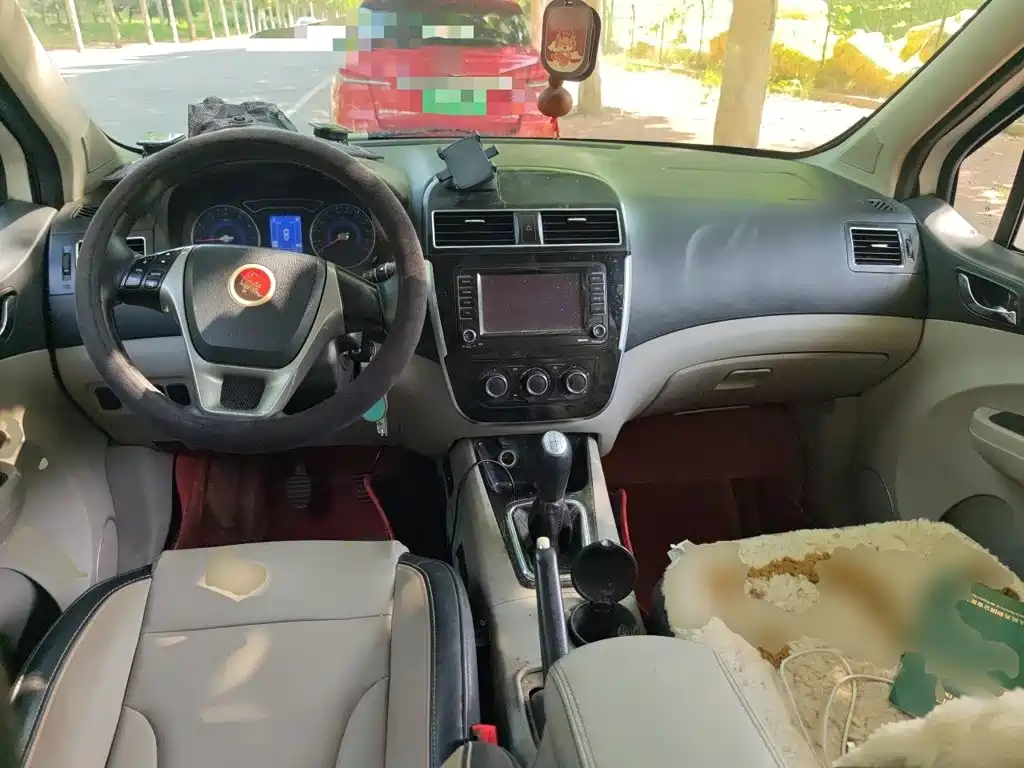 Dongfeng Fengxing Joyear X3 2017 2016 1.5L Luxury