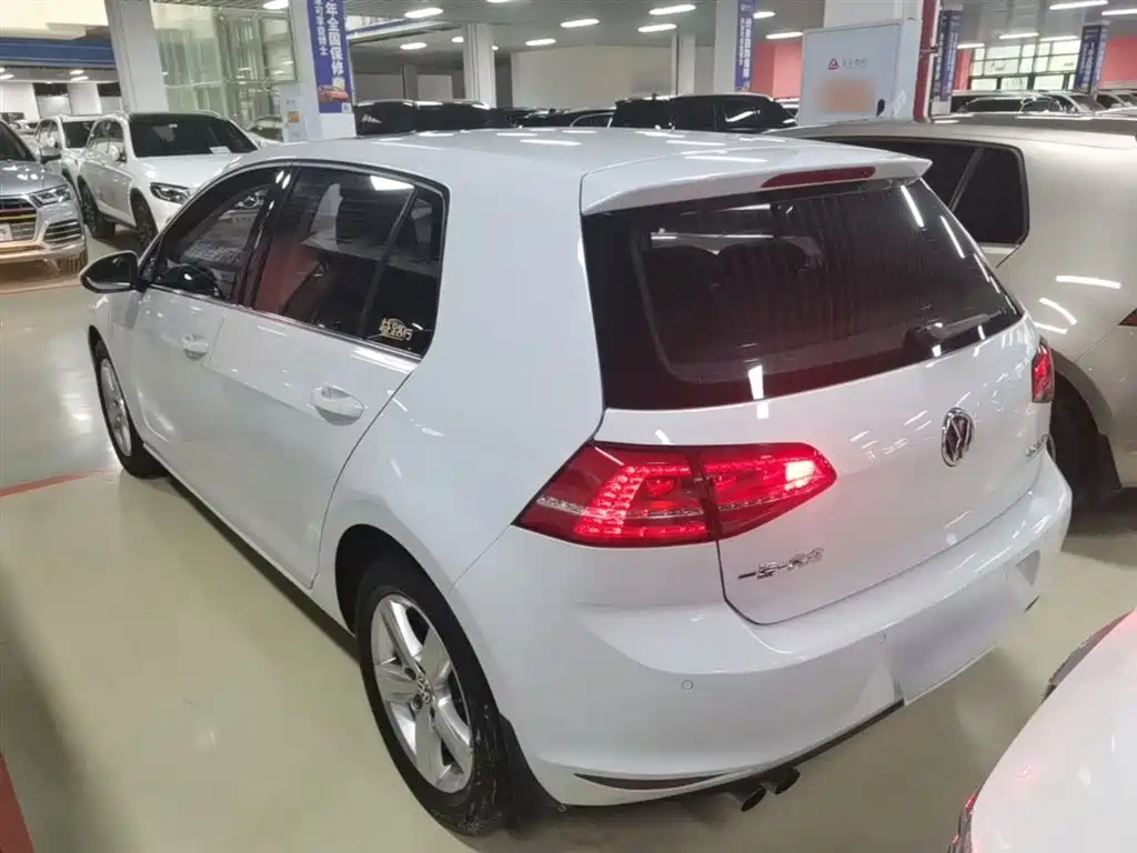 Volkswagen Golf 2015 1.4TSI Automatic Comfort фото 5